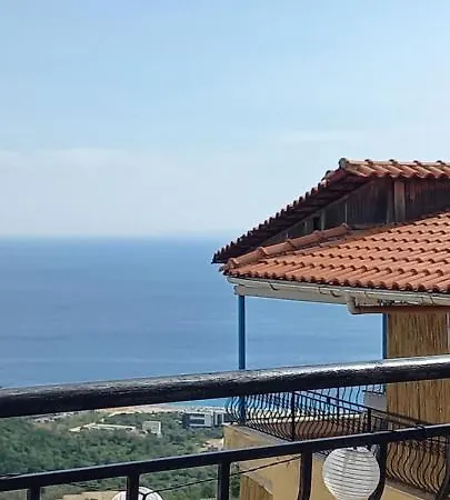 Amphora בית הארחה