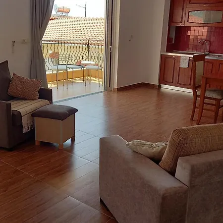 Amphora Guest house *