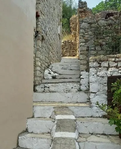 Gæstehus Amphora Himarë